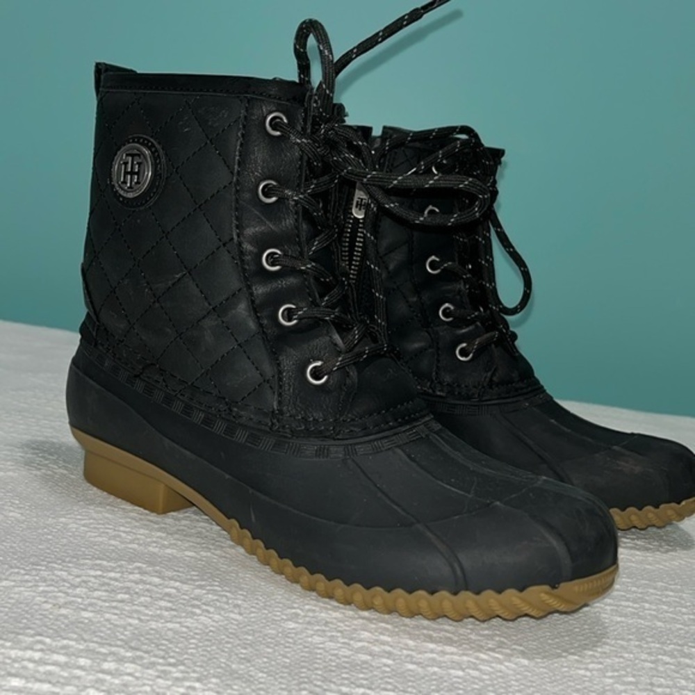 Tommy Hilfiger black rain boots lace up inner‎ zipper women’s size 8